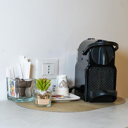 Langolo Di Laura Borgo Roma Destiny Home 3 Verona Dış mekan fotoğraf