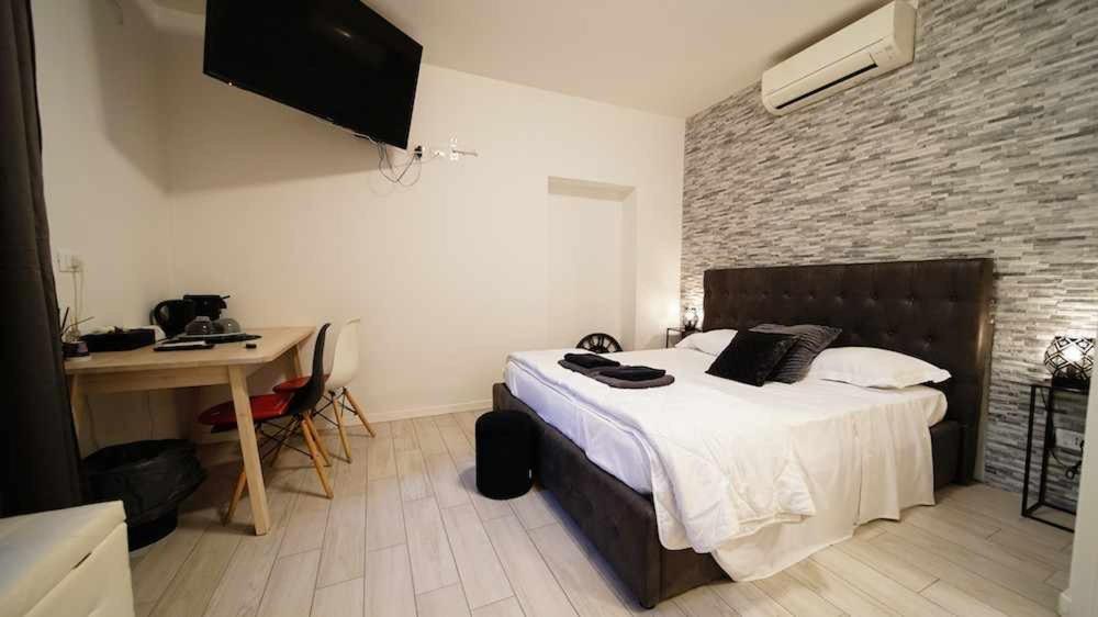 Langolo Di Laura Borgo Roma Destiny Home 3 Verona Oda fotoğraf