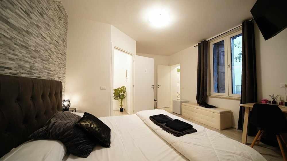 Langolo Di Laura Borgo Roma Destiny Home 3 Verona Oda fotoğraf